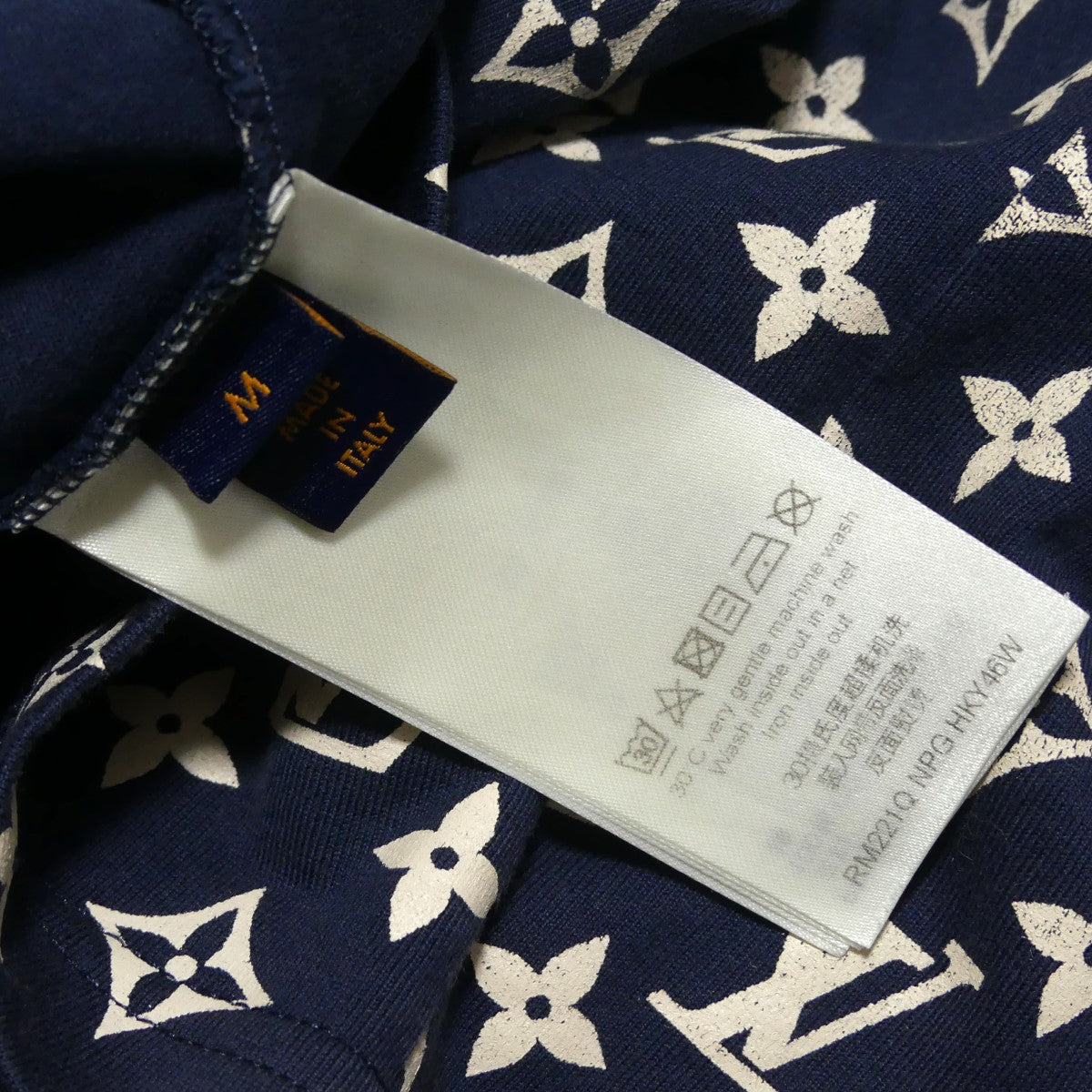 LOUIS VUITTON(ルイヴィトン) 22SS モノグラム グラディエント Tシャツ RM221Q NPQ HKY46W ネイビー サイズ  M｜【公式】カインドオルオンライン ブランド古着・中古通販【kindal】