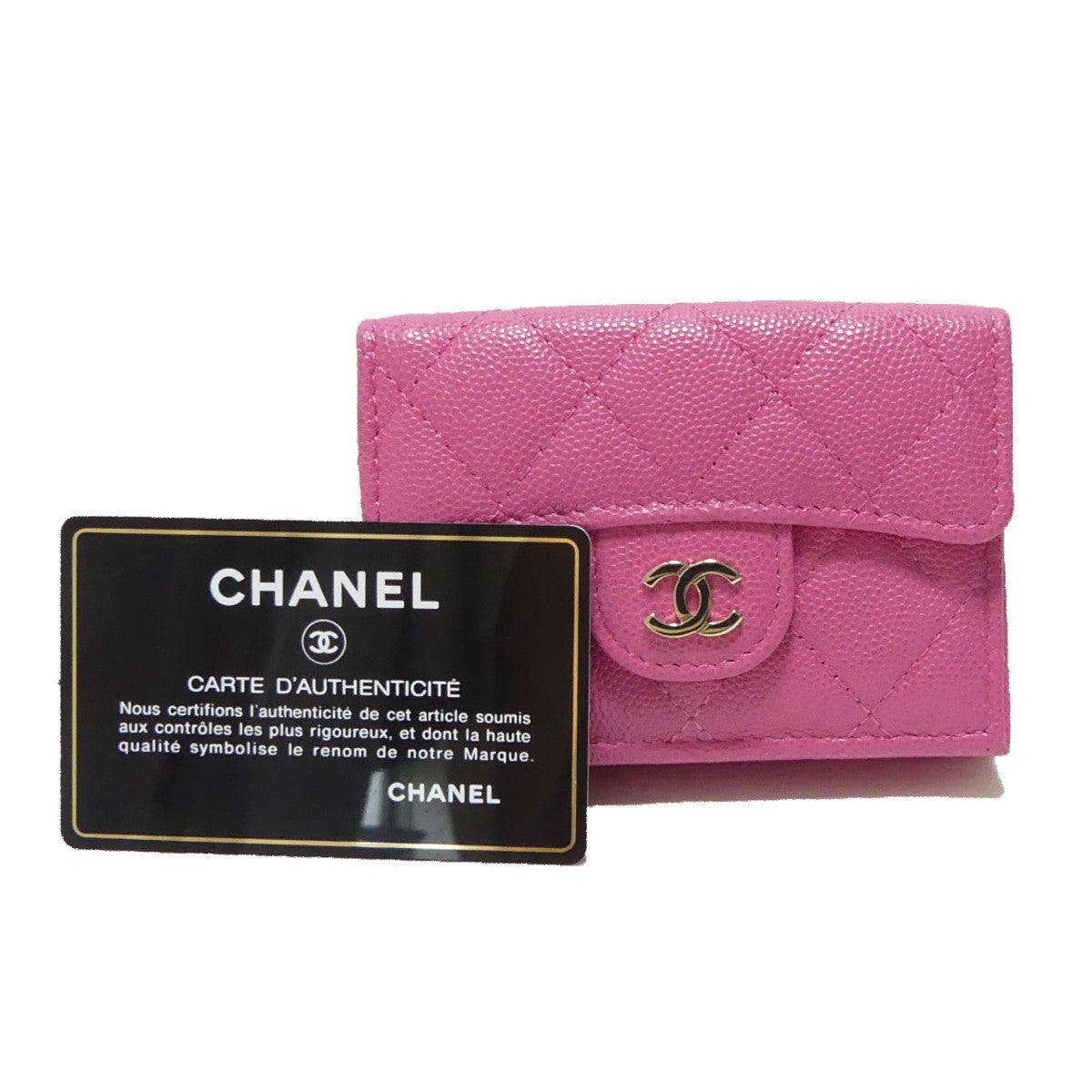 CHANEL(シャネル) ココマーク キャビアスキン コンパクト ３つ折り財布ウォレット 29番台 □ ピンク ×  ゴールド｜【公式】カインドオルオンライン ブランド古着・中古通販【kindal】