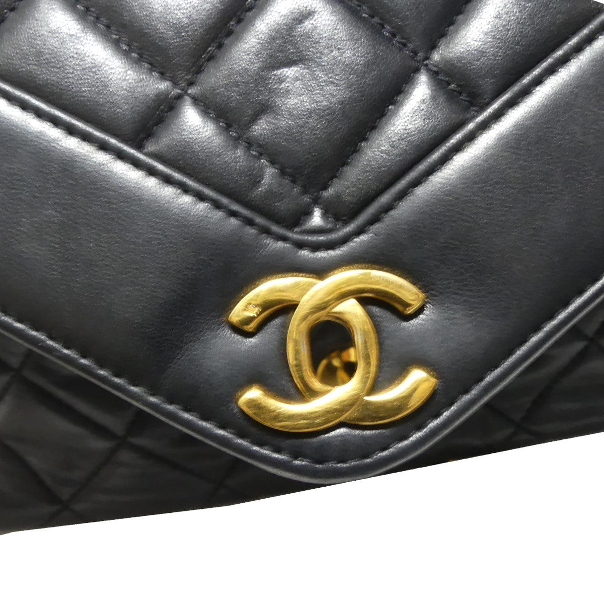 CHANEL(シャネル) マトラッセ ダイアナ ラムスキン シングルチェーンショルダーバッグ 1番 -  ブラック×ゴールド｜【公式】カインドオルオンライン ブランド古着・中古通販【kindal】