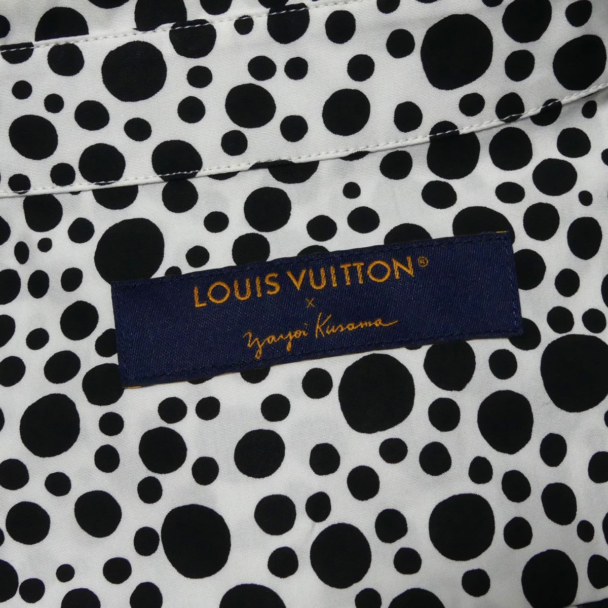 LOUIS VUITTON×草間彌生 23SS ドット ジップアップ ジャケット Infinity Dots Printed Zipped Shirt  RM231H V29 HOS30W ブラック × ホワイト サイズ S｜【公式】カインドオルオンライン ブランド古着・中古通販【kindal】