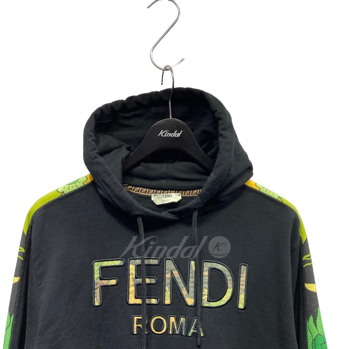 FENDI(フェンディ) ショート丈プルオーバーパーカー 12CPF-19-4691 12CPF-19-4691 ブラック サイズ  15｜【公式】カインドオルオンライン ブランド古着・中古通販【kindal】