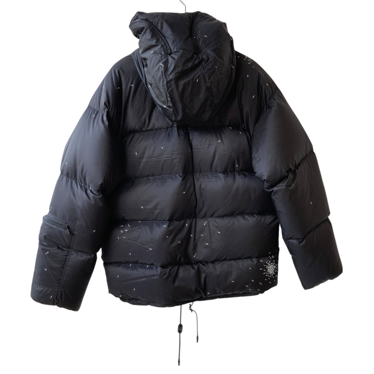 UNDERCOVER(アンダーカバー) 24AW総柄ダウンジャケットUC2D4207