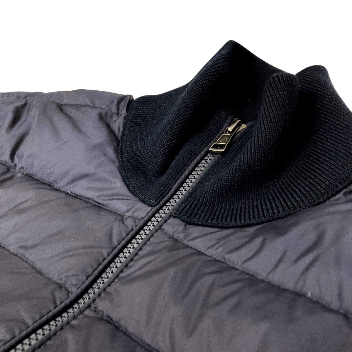 MONCLER CARDIGAN TRICOTダウンジャケットI20919B50700 古着・中古-3枚目のアイテム画像