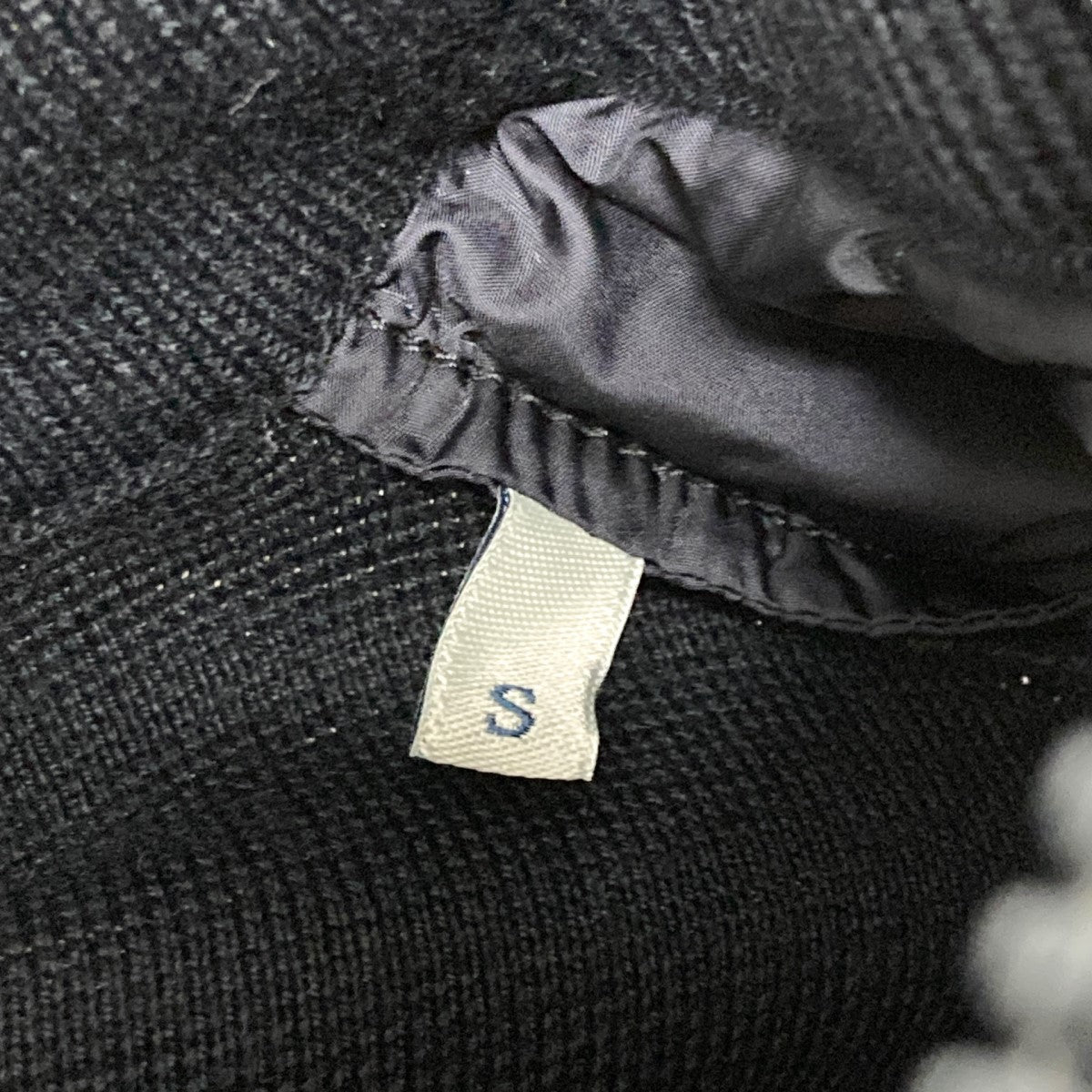 MONCLER CARDIGAN TRICOTダウンジャケットI20919B50700 古着・中古-5枚目のアイテム画像