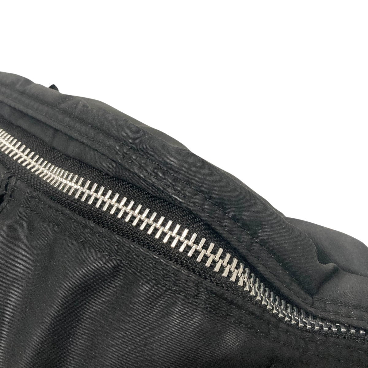 PORTER(ポーター) TANKER WAIST BAGボディバッグ ブラック PORTER(ポーター) TANKER WAIST BAGボディバッグ ブラック