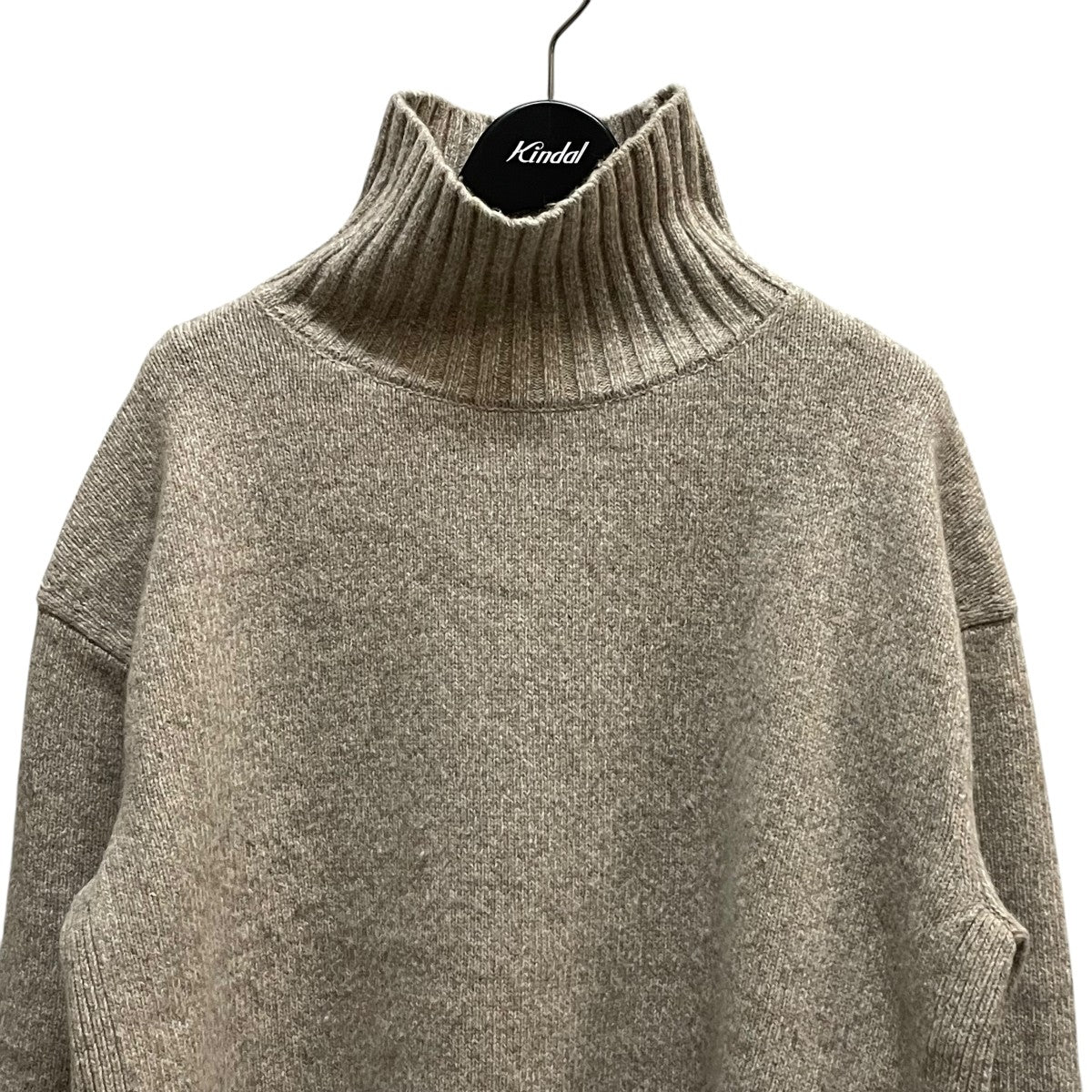 theory luxe(セオリーリュクス) 03-2401701ニット ベージュ