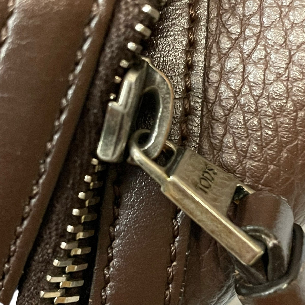 TOD'S T バックパック　ブラウン TOD'S トッズ トートバッグ(2WAY仕様) マイクロ T TIMELESS T