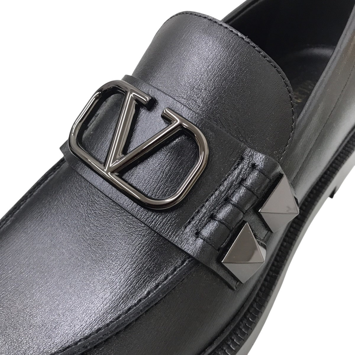 VALENTINO(ヴァレンチノ) ロックスタッズローファー ブラック