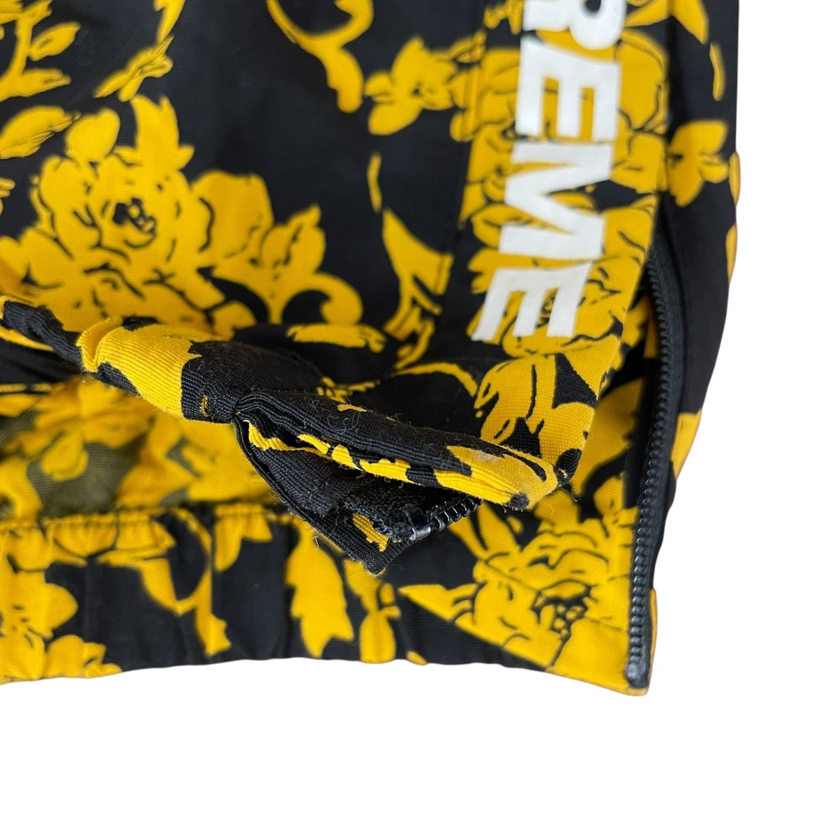 かっちゃんさん専用　　　　　　　　Supreme シュプリーム パンツ 綿100 Supreme(シュプリーム) 20SSWARM UP PANTパンツ ブラック サイズ