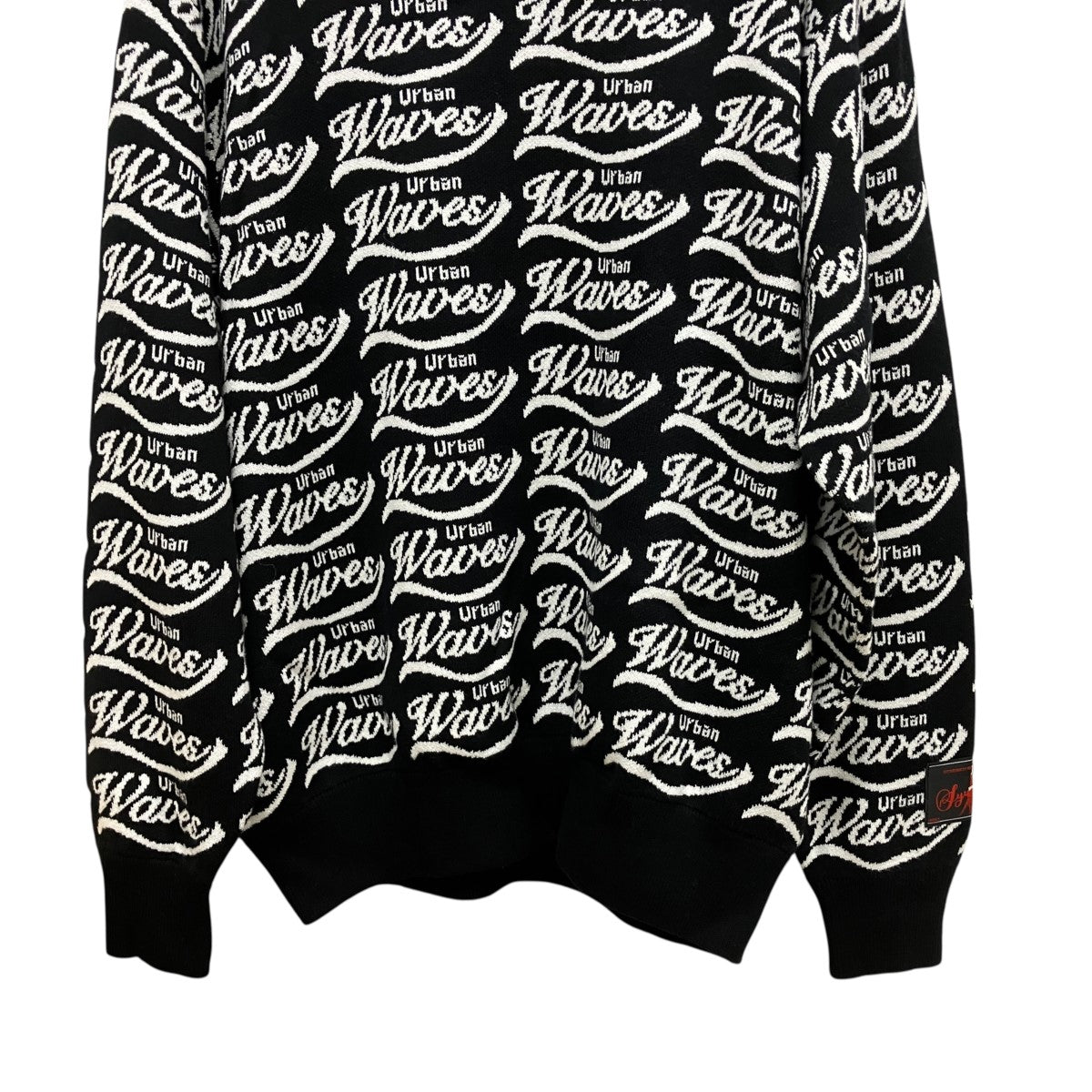 YO24ss-09 Urban Waves Sweater