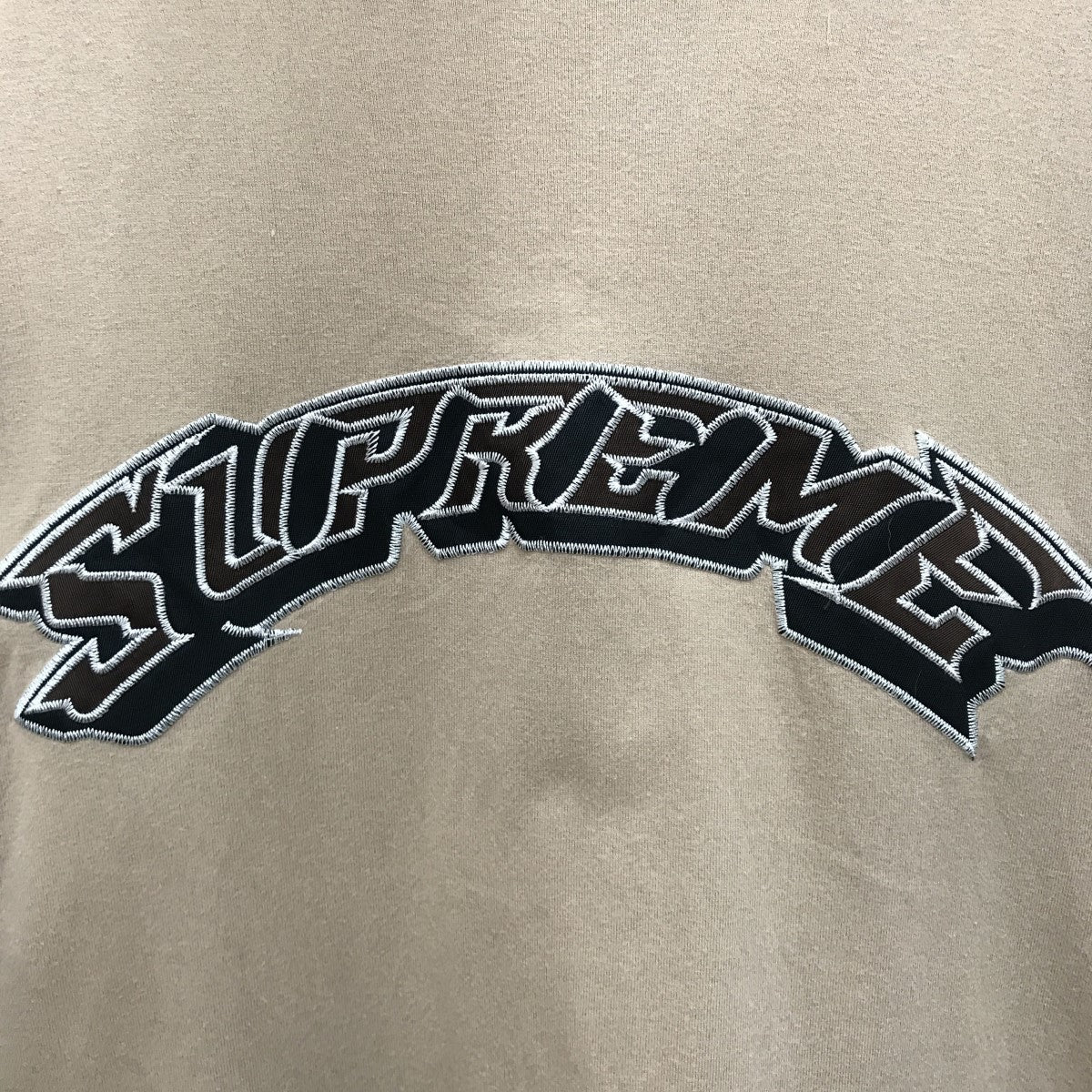 Supreme(シュプリーム) 22SSApplique Arc S STシャツ ベージュ