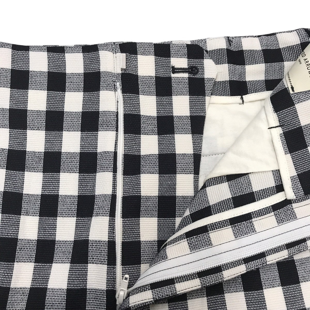 UNITED ARROWS TOKYO シャイニー ギンガムチェック パンツ1514-162-5455 古着・中古-3枚目のアイテム画像