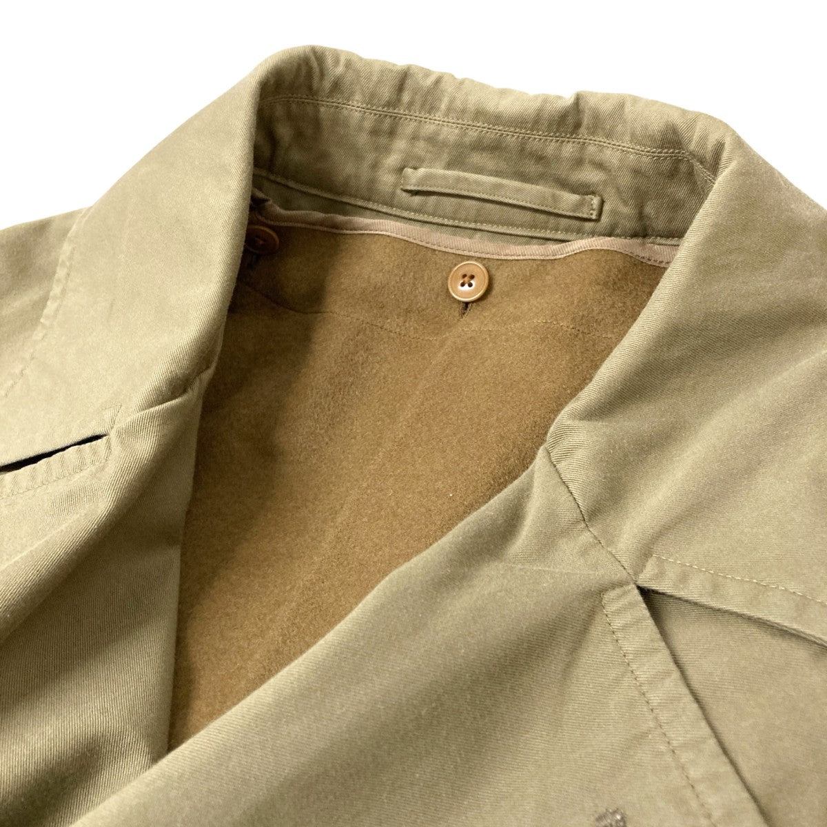 COMOLI(コモリ) コットンギャバ ダブルブレステッドコートS03 04018