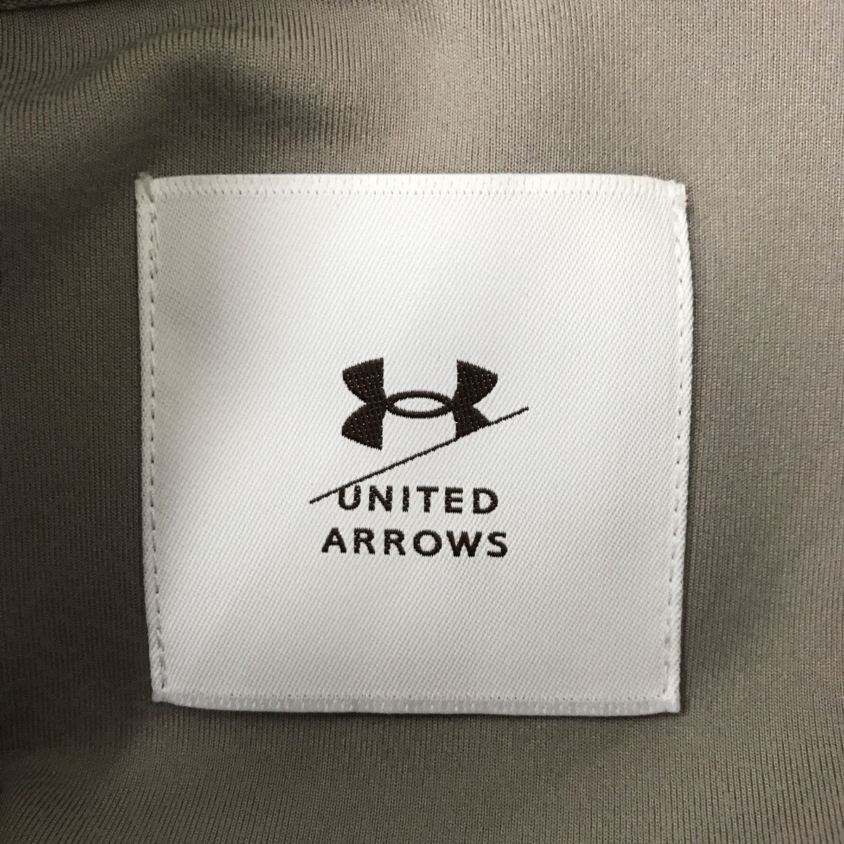 ×UNDER ARMOURモックネックカットソー1389817