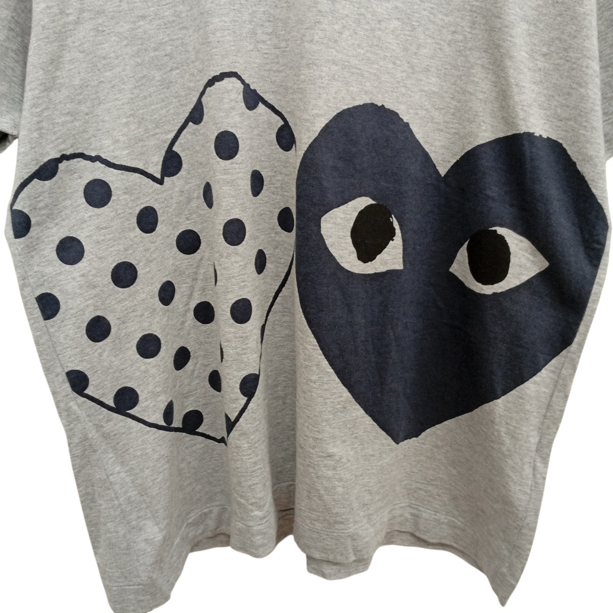 PLAY COMME des GARCONS 青山限定 MENS DOT TWO HEART TEEプリントTシャツYX-T042 AD2024 古着・中古-7枚目のアイテム画像