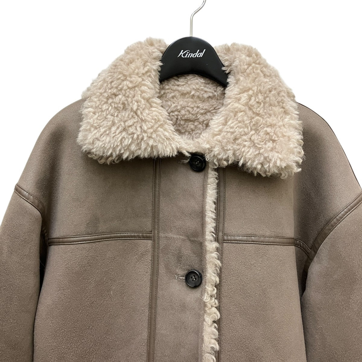 urbancode 24AWカーリーファーコートリバーシブルコート24020910000430 古着・中古-6枚目のアイテム画像