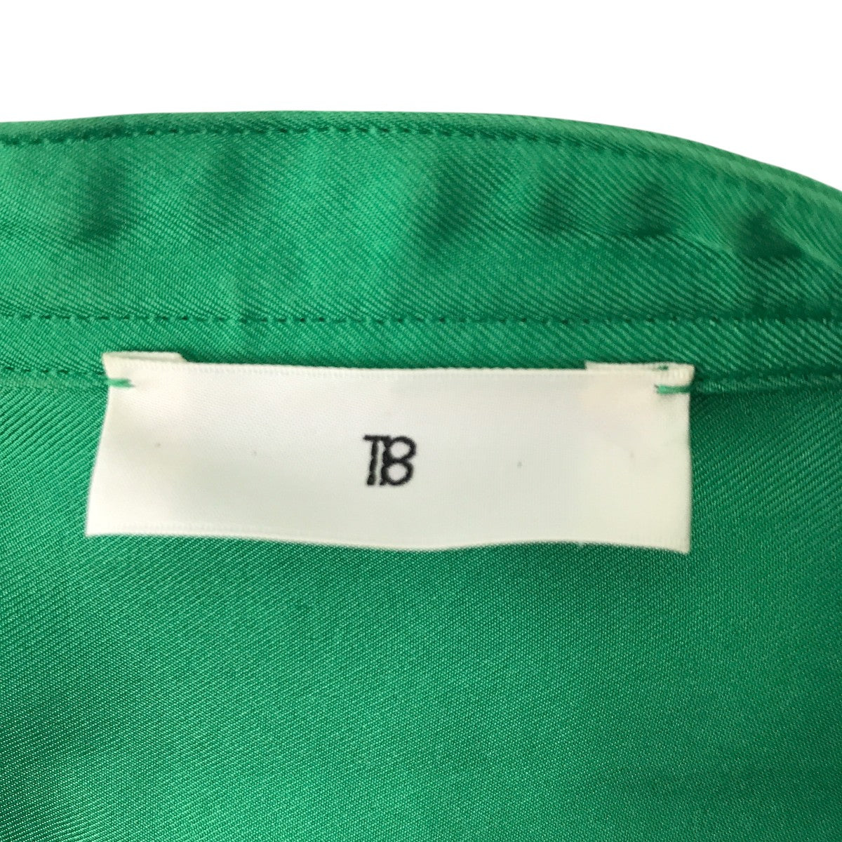 TOMORROWLAND ．B(トゥモローランド ビー) シルクツイル タックシャツ