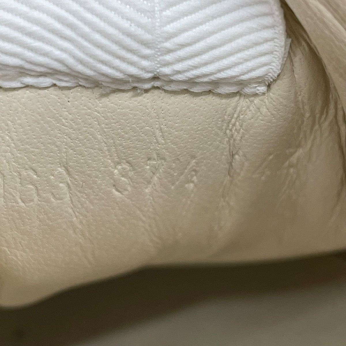 GUCCI スニーカー576963 古着・中古-7枚目のアイテム画像