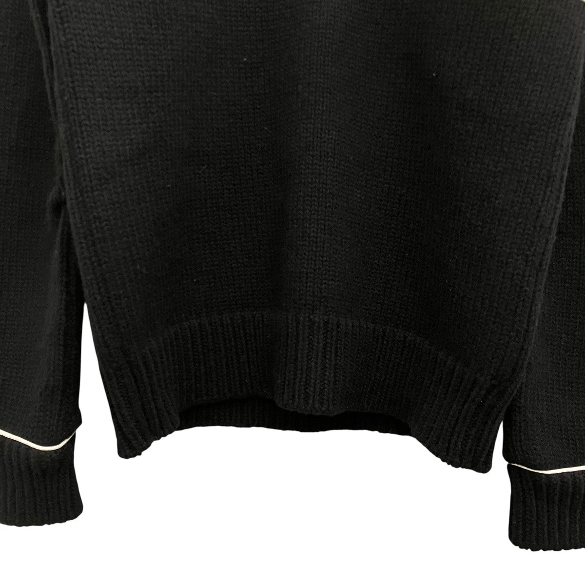 PRADA 25AW【UMF074 S000 Wool Pullover With Star Embroidery】ウールニットセーター 古着・中古-4枚目のアイテム画像