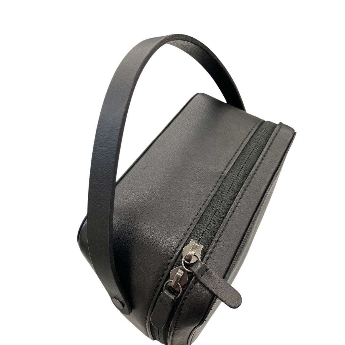 【LEATHER SMALL TRAVEL CASE MADE BY AETA】
