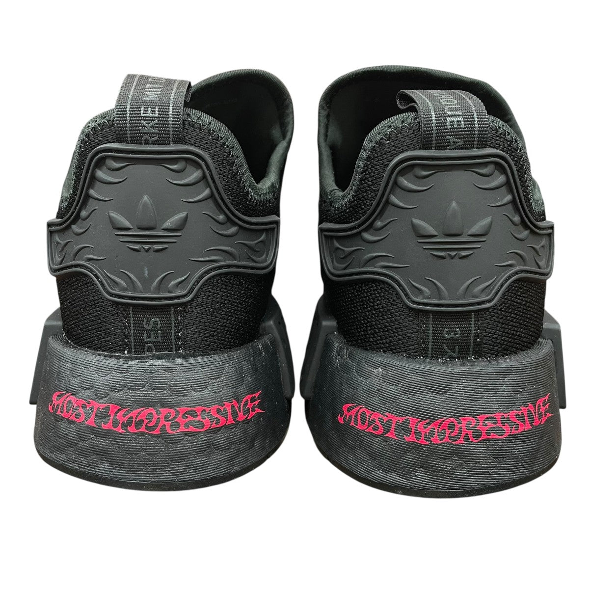 NMD R1 STAR WARSスニーカーIE6000