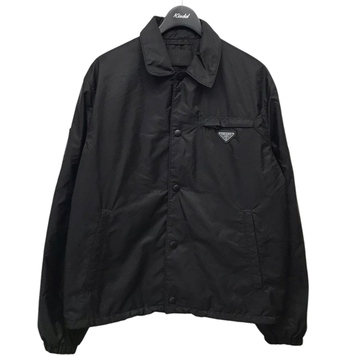 PRADA RE-NYLONロゴプレートパファージャケット の古着・中古アイテム