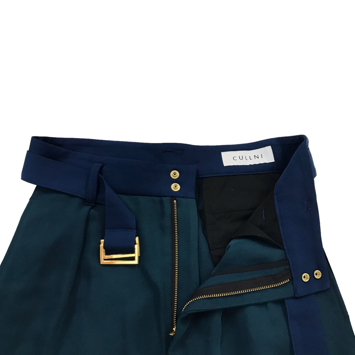 CULLNI(クルニ) ベルト付タックスラックス モスグリーン