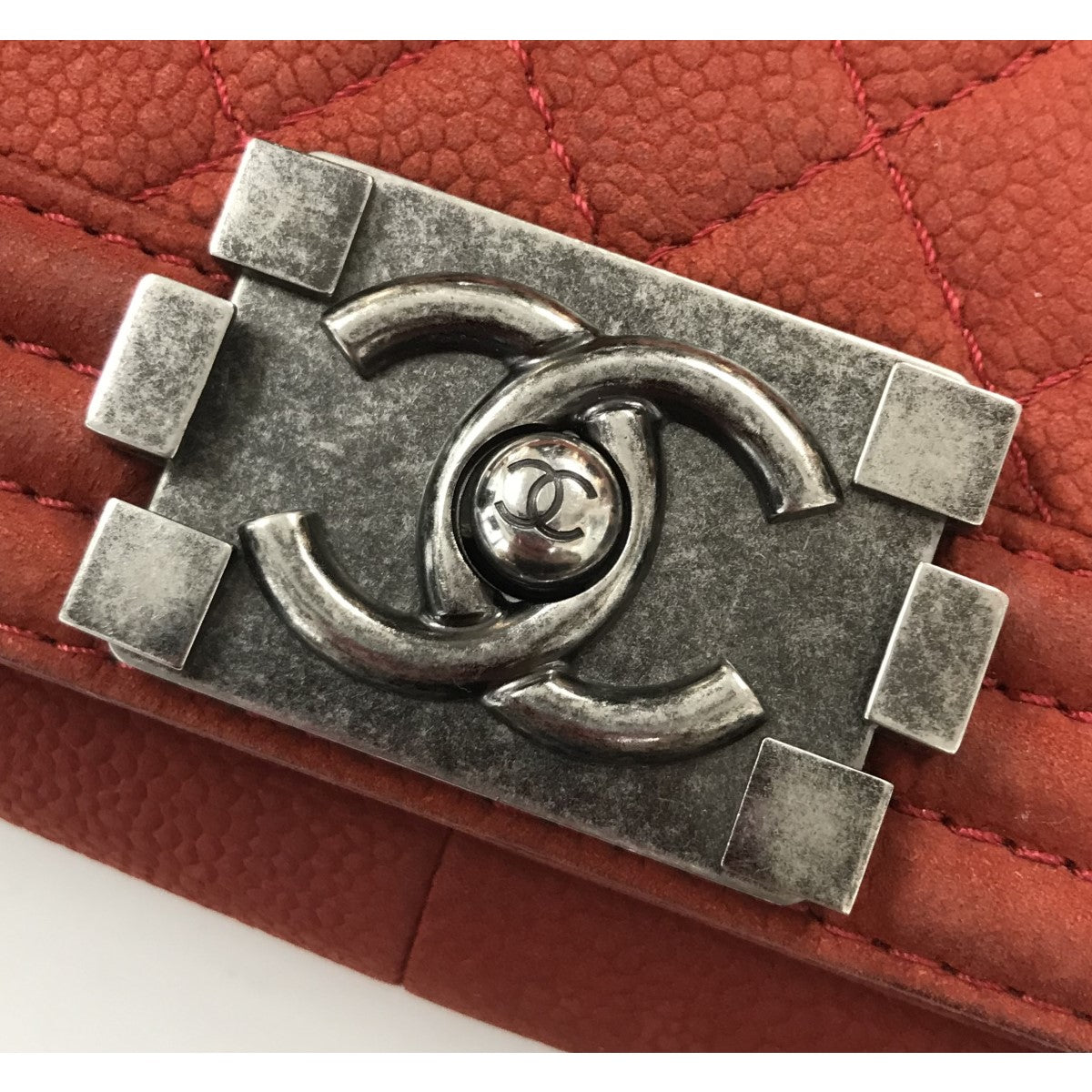 ボーイシャネル25 キャビアスキンチェーンショルダーバッグ