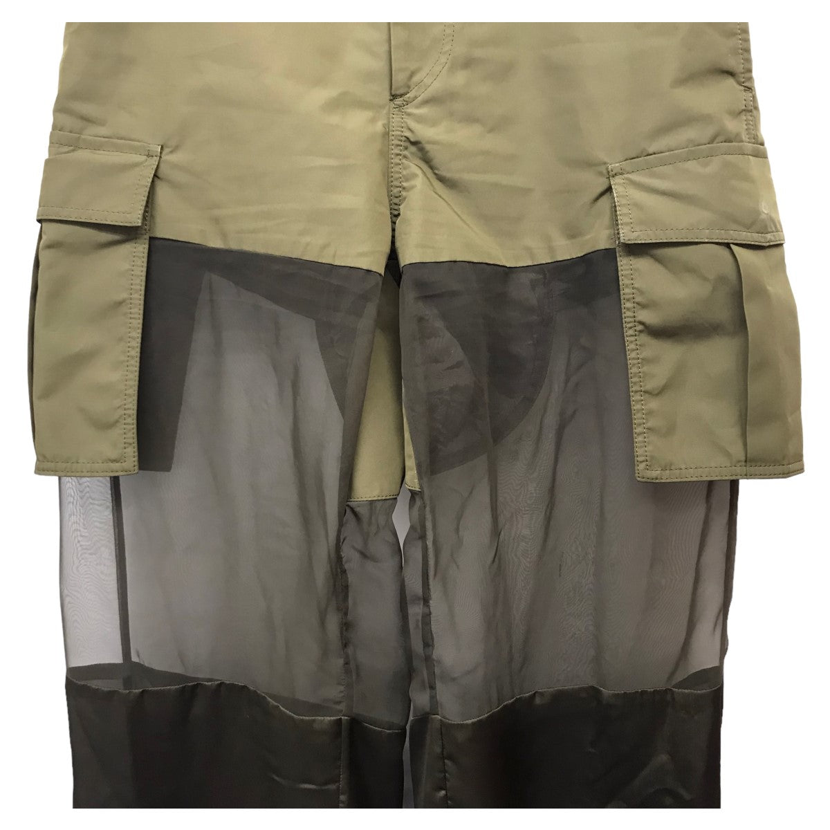 サカイの24SS「Fabric Combo Pants」ファブリックコンボパンツです。 sacai ボトムス 古着・中古アイテム