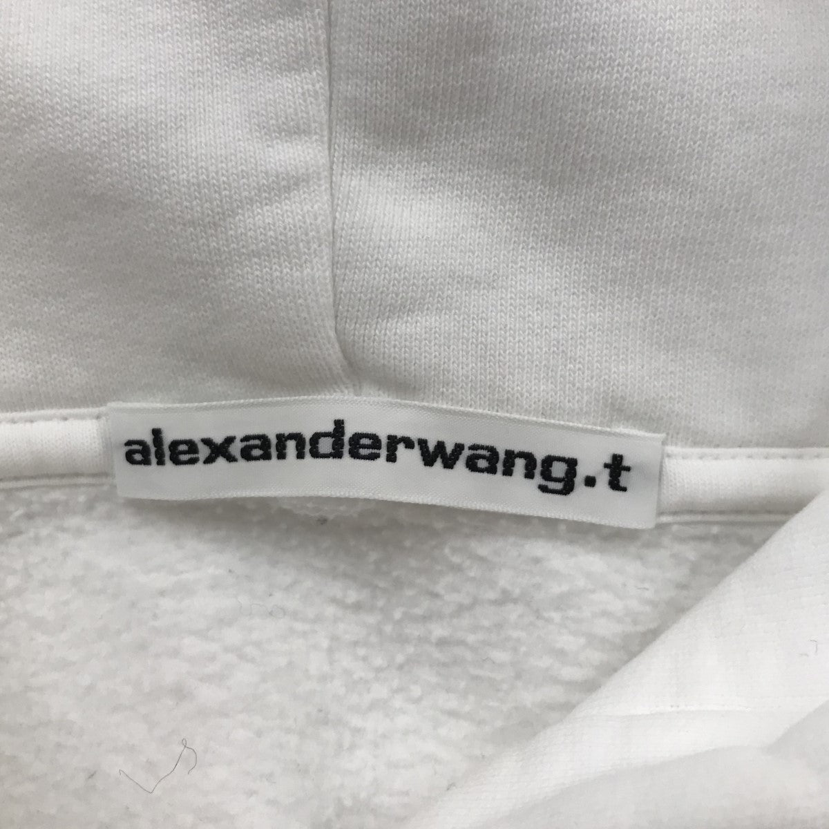 ALEXANDER WANG(アレキサンダーワン) 袖ロゴショート丈プルオーバーパーカー ホワイト サイズ Ｍ｜【公式】カインドオルオンライン  ブランド古着・中古通販【kindal】