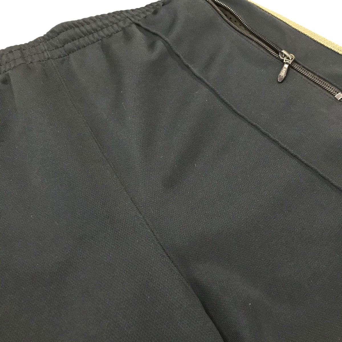 Needles(ニードルス) 【Zipped Track Pant Poly Smooth】 裾ジップドトラックパンツ J0226 J0226  ネイビー サイズ S｜【公式】カインドオルオンライン ブランド古着・中古通販【kindal】