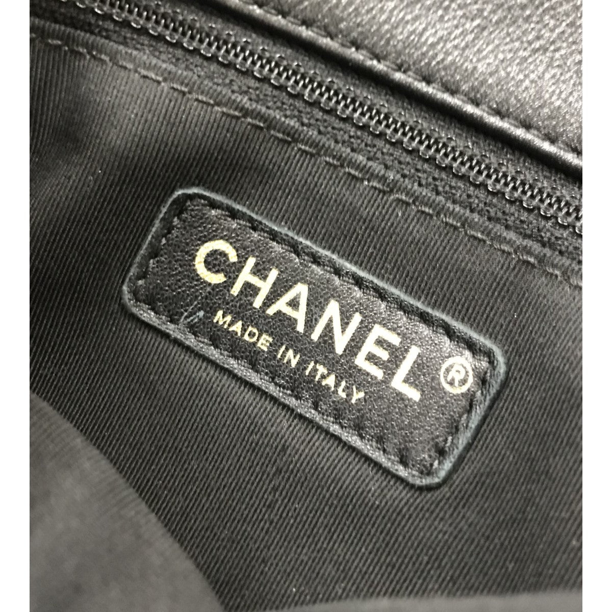 CHANEL Vステッチトップハンドルバッグ の古着・中古アイテム