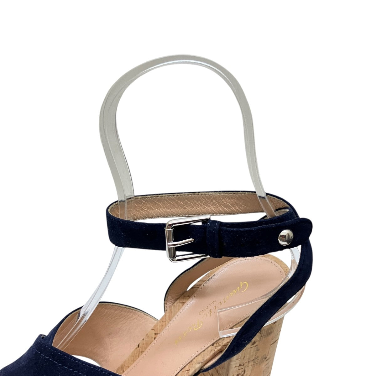 Gianvito Rossi(ジャンヴィトロッシ) ヒールサンダル ネイビー