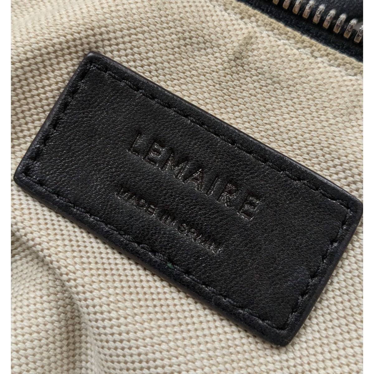 LEMAIRE(ルメール) 「SMALL CROISSANT BAG」スモールクロワッサンショルダーバッグ X193 BG252LL095  ブラック｜【公式】カインドオルオンライン ブランド古着・中古通販【kindal】