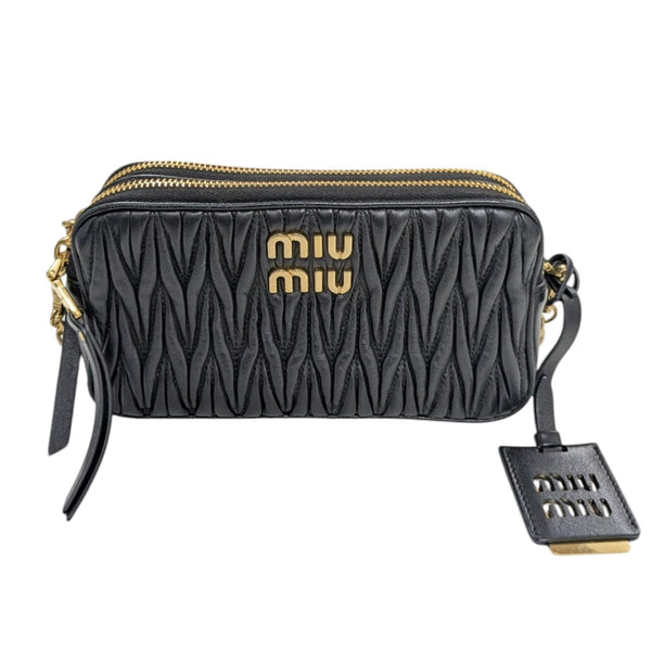 MIU MIU(ミュウミュウ) マテラッセチェーンショルダーバッグ ブラック