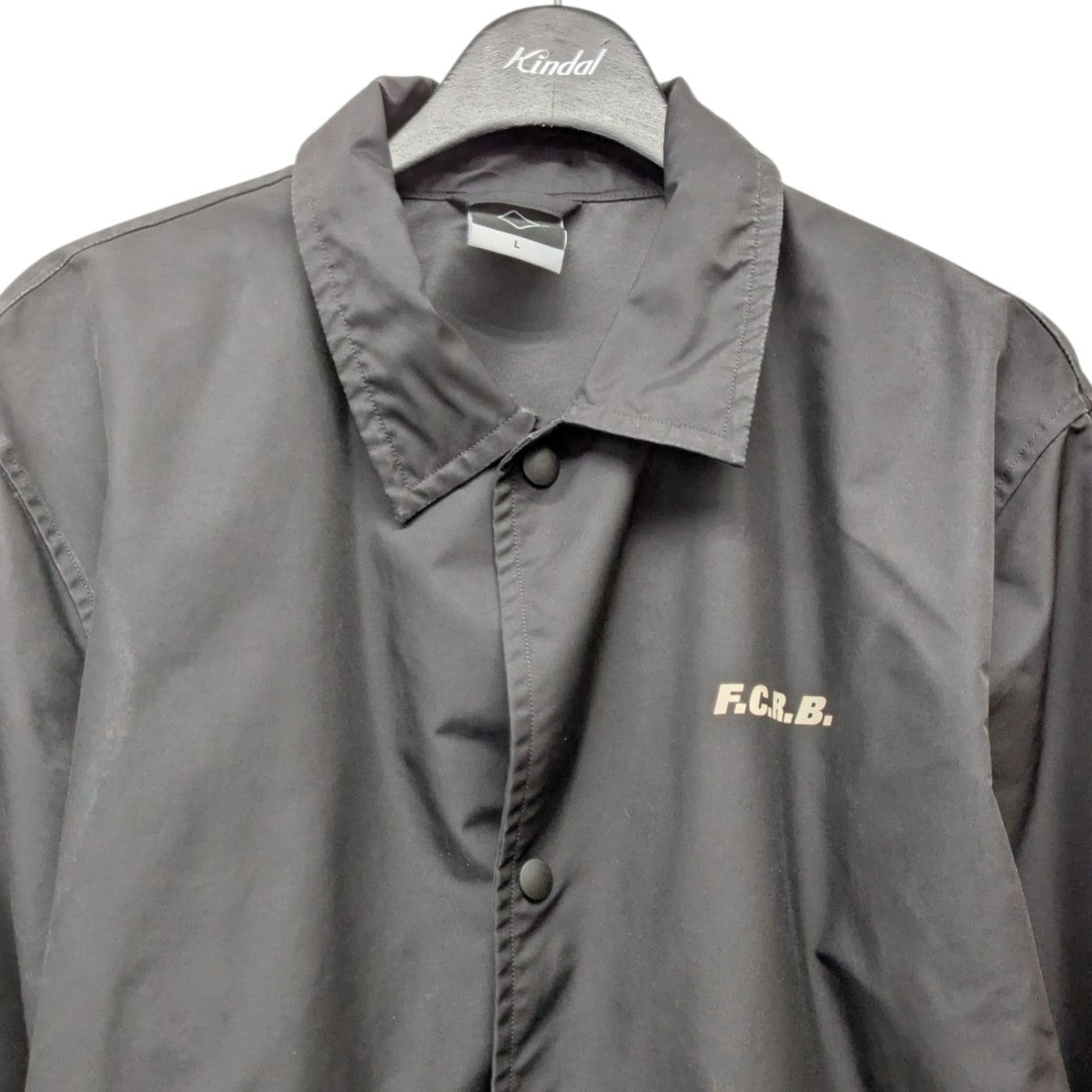 F．C．R．B．(エフシーアールビー) ロゴコーチジャケットFCRB-189066
