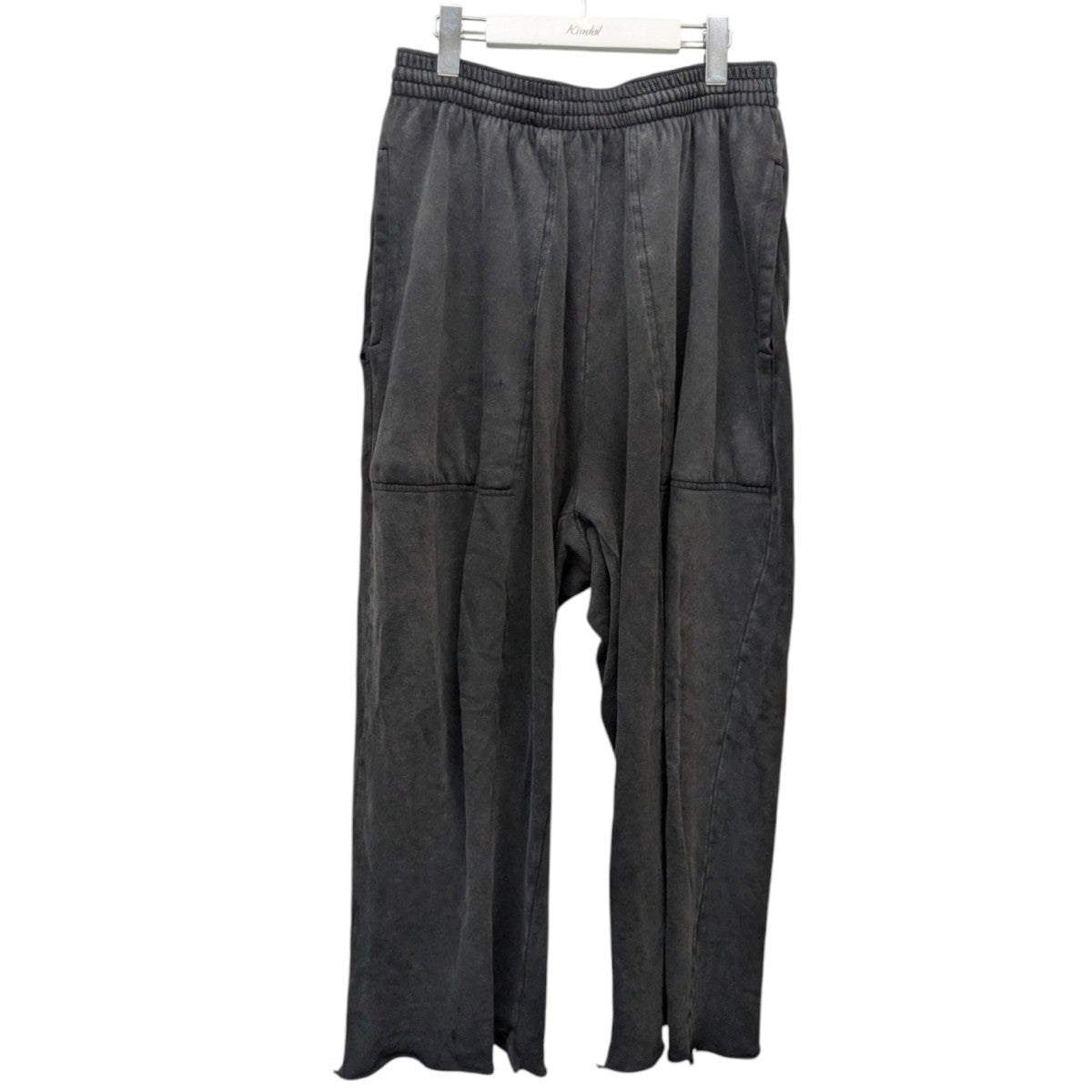 BALENCIAGA(バレンシアガ) クロップドスウェットパンツ657117