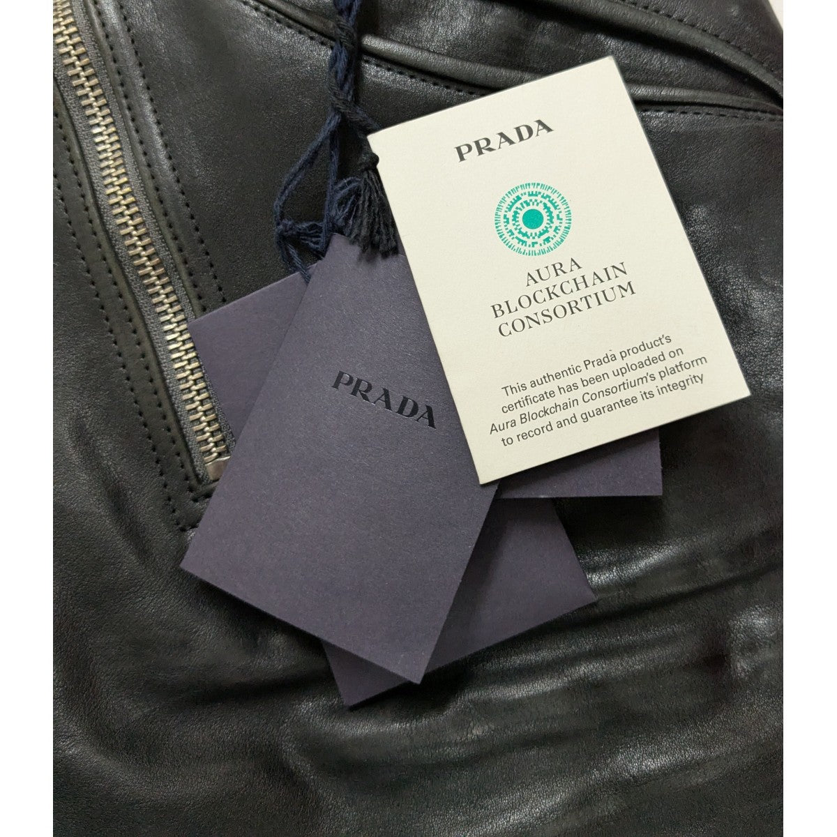 PRADA(プラダ) オールレザーZIPショーツ ショートパンツ UPP248