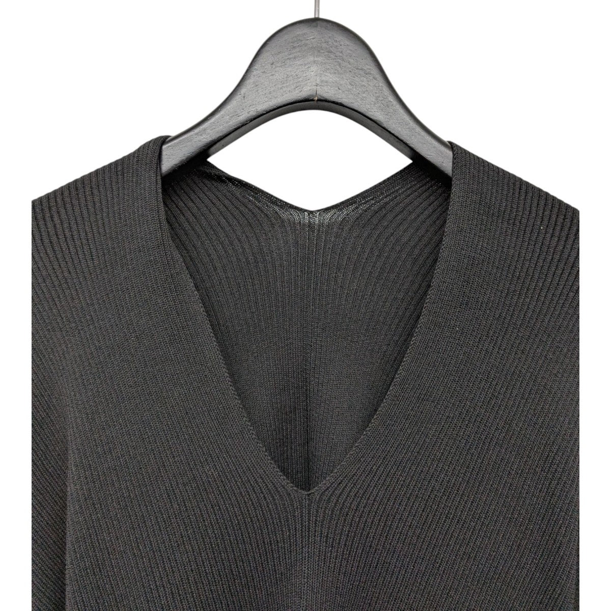 132 5． ISSEY MIYAKE 25SS「FLAT RIB KNIT 2」無縫製ニットトップ ボレロ 古着・中古-3枚目のアイテム画像