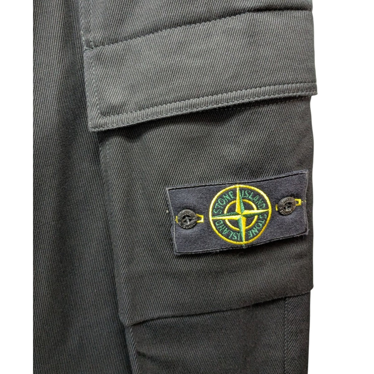 STONE ISLAND(ストーンアイランド) 「LOOSE CARGO PANTS」ルーズ