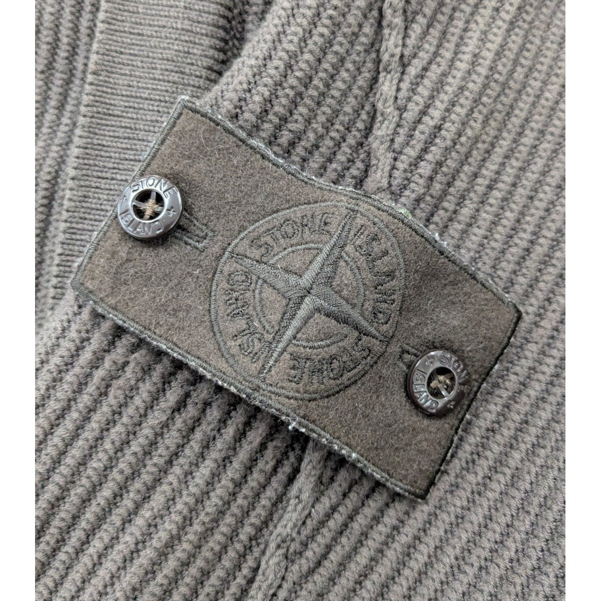STONE ISLAND GHOST PIECE(ストーンアイランドゴーストピース) ZIP UP