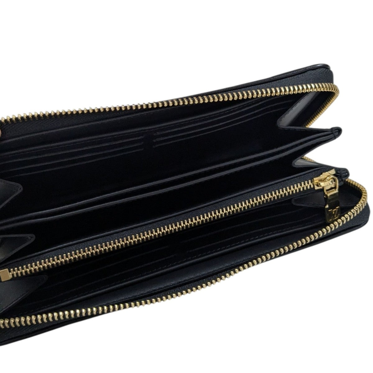 【Louis Vuitton】ジッピーウォレット 長財布 エンボスブラック LOUIS VUITTON(ルイヴィトン) ジッピー・ウォレット エンボス