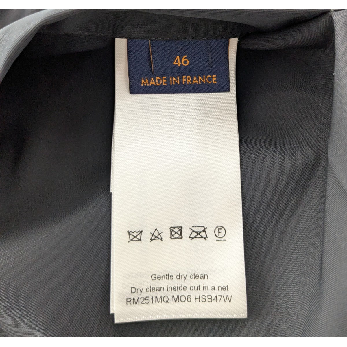 LOUIS VUITTON(ルイヴィトン) モノグラム リバーシブル ウインド