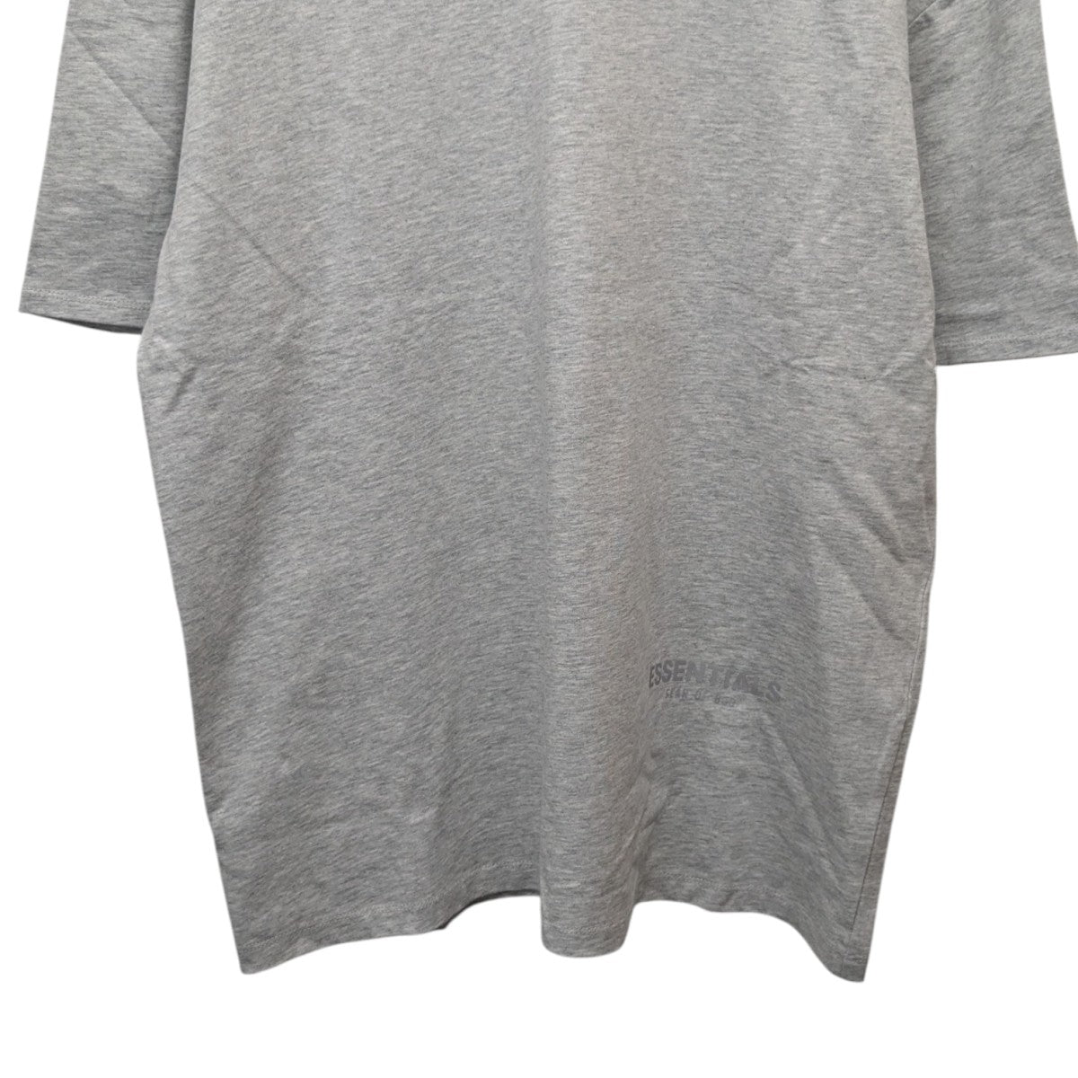 ESSENTIALS FEAR OF GOD リフレクターロゴTシャツ 古着・中古-4枚目のアイテム画像