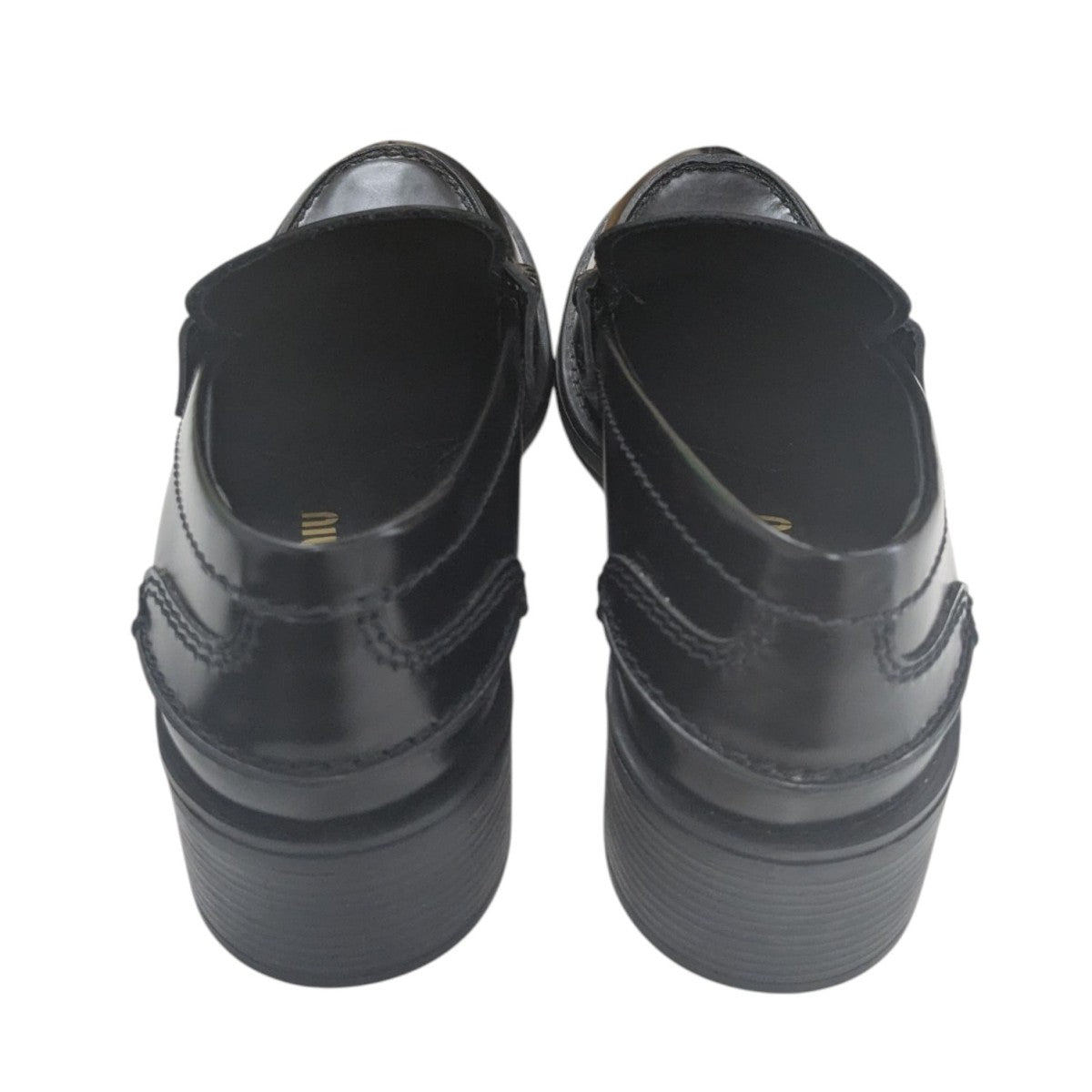 MIUMIU ブラッシュドレザー  ペニーローファー MIU MIU(ミュウミュウ) ブラッシュドレザーペニーローファー ブラック