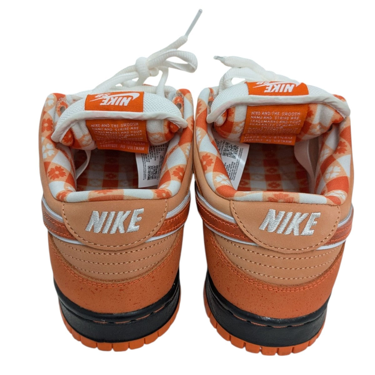 「NIKE SB DUNK LOW OG QS Orange Lobster」スニーカー