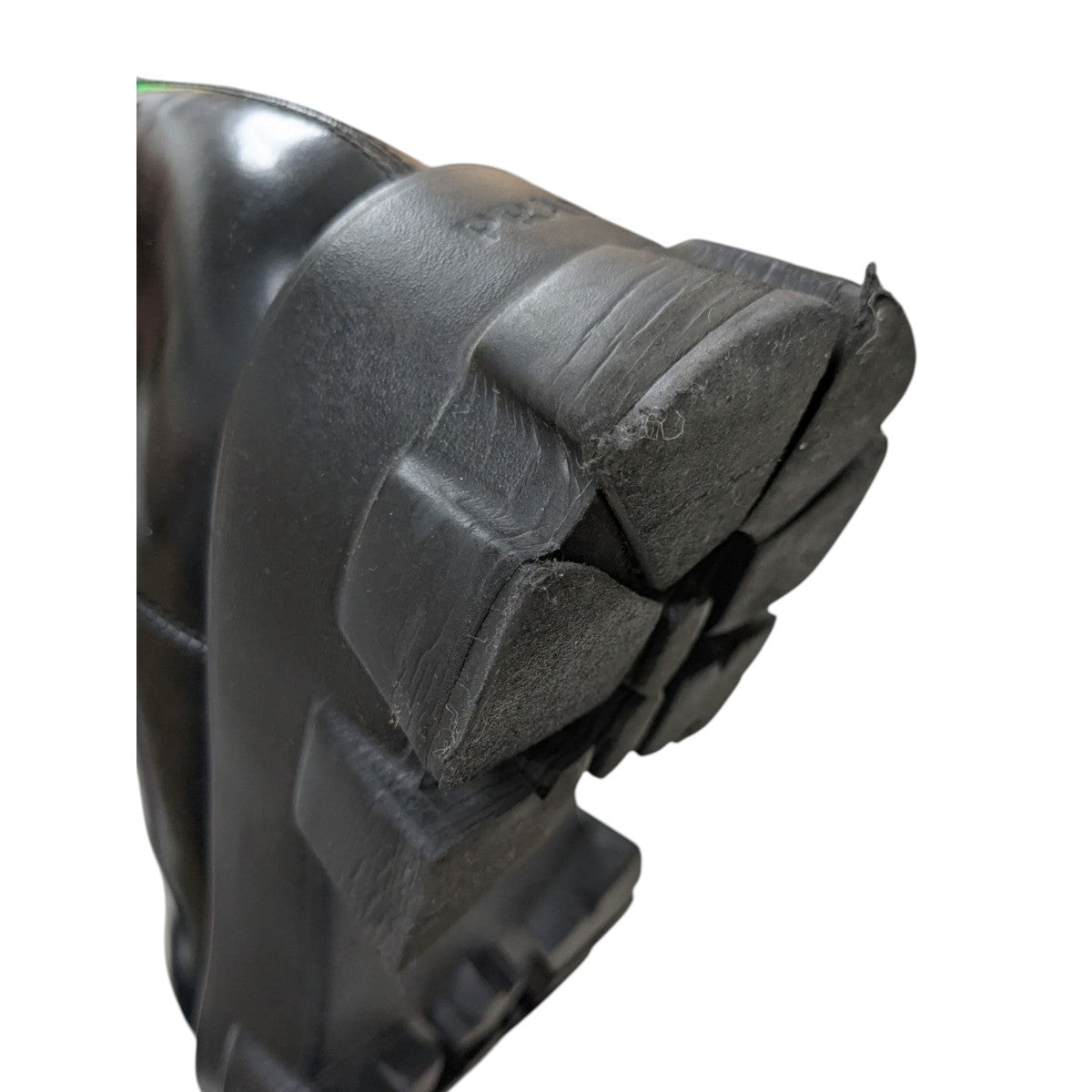 美品 PRADA モノリス ブーツ レザー サイドゴア ロゴプレート 現行 黒 PRADA(プラダ) モノリス ブラッシュドレザーサイドゴアブーツ ブラック