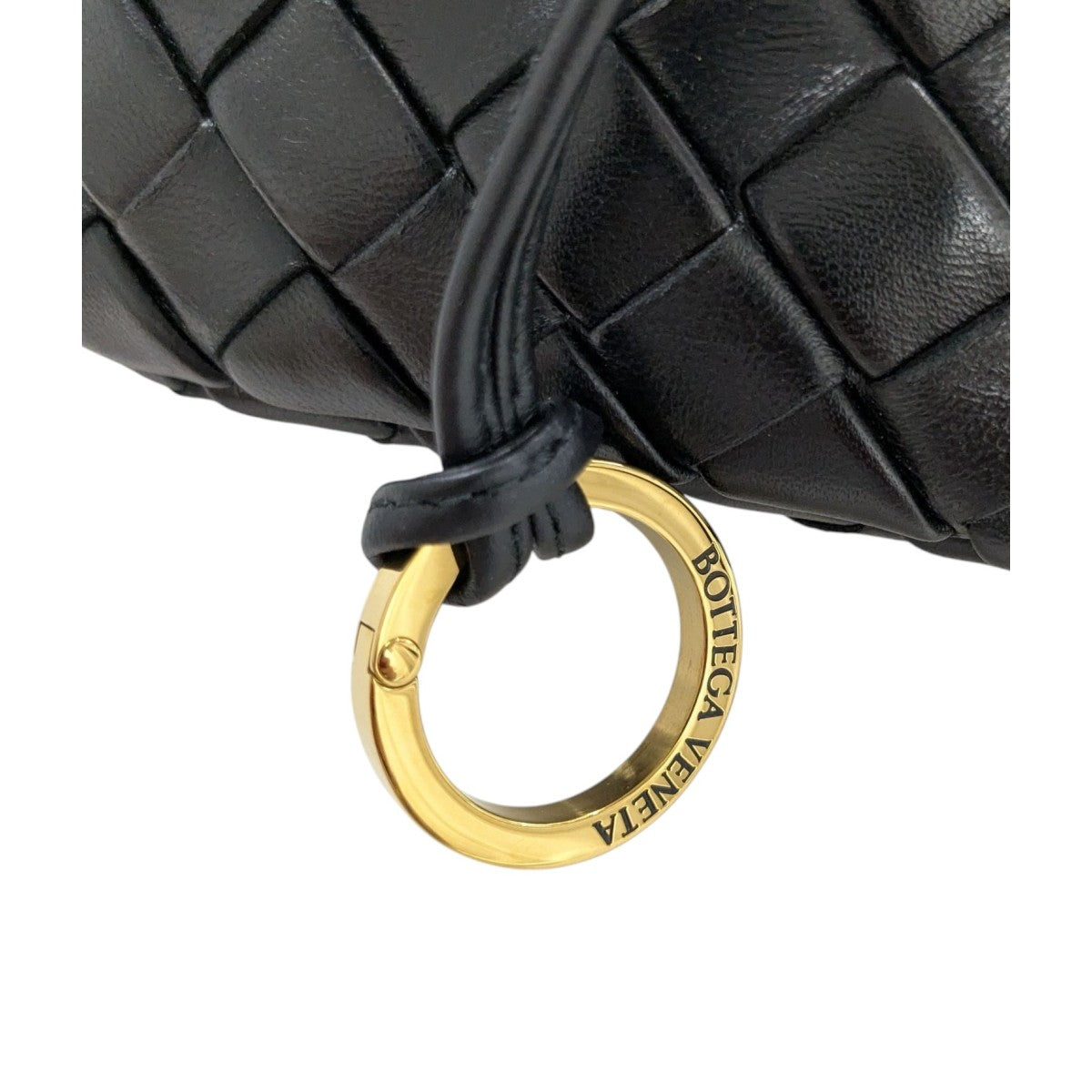 BOTTEGA VENETA(ボッテガヴェネタ) イントレチャートクロスボディ