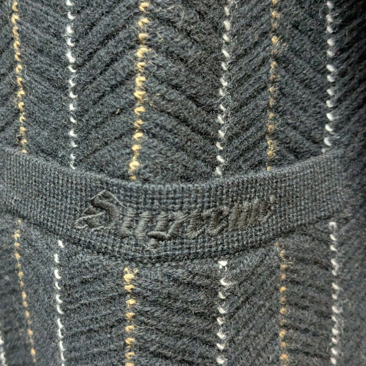 シュプリーム　へリボーンカーディガン Supreme(シュプリーム) 25SSHerringbone Cardiganヘリンボーン