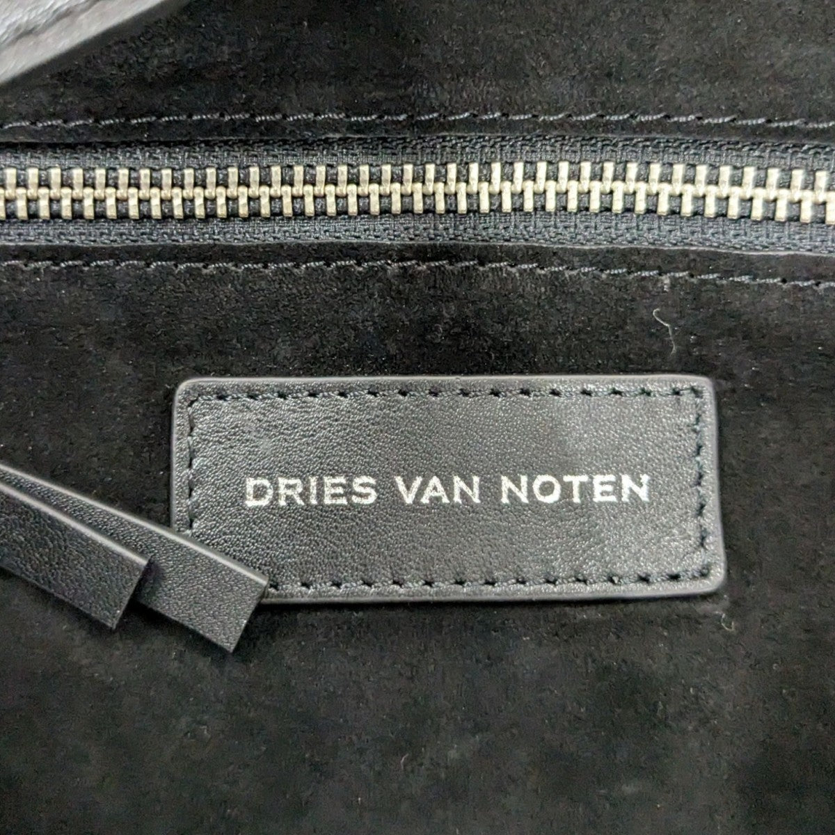 DRIES VAN NOTEN(ドリスヴァンノッテン) M．L BAGスウェードショルダー